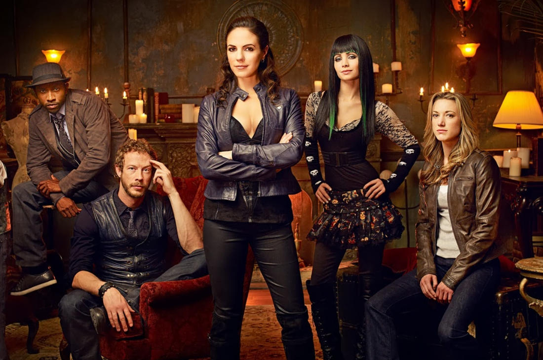 wynonna-earp-series-parecidas