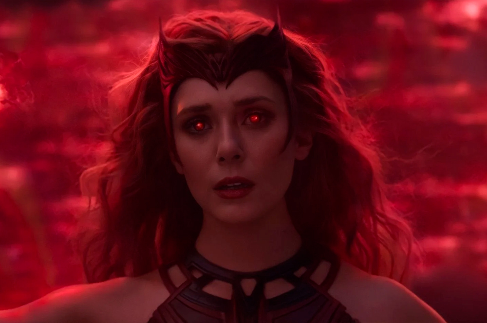 Elizabeth Olsen é Wanda Maximoff em WandaVision, série original Disney+