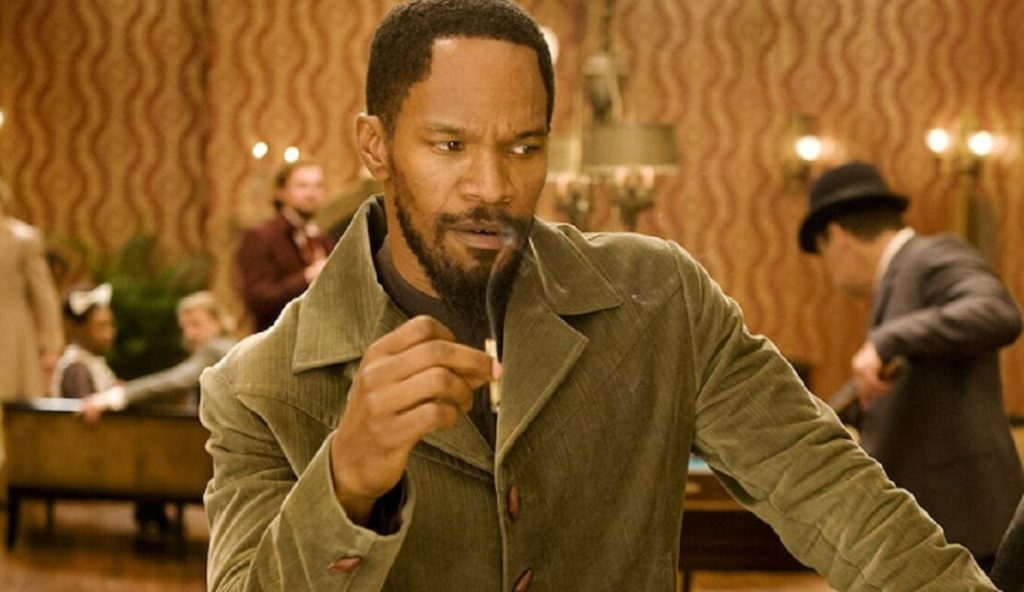 Jamie Foxx como Django em Django Livre