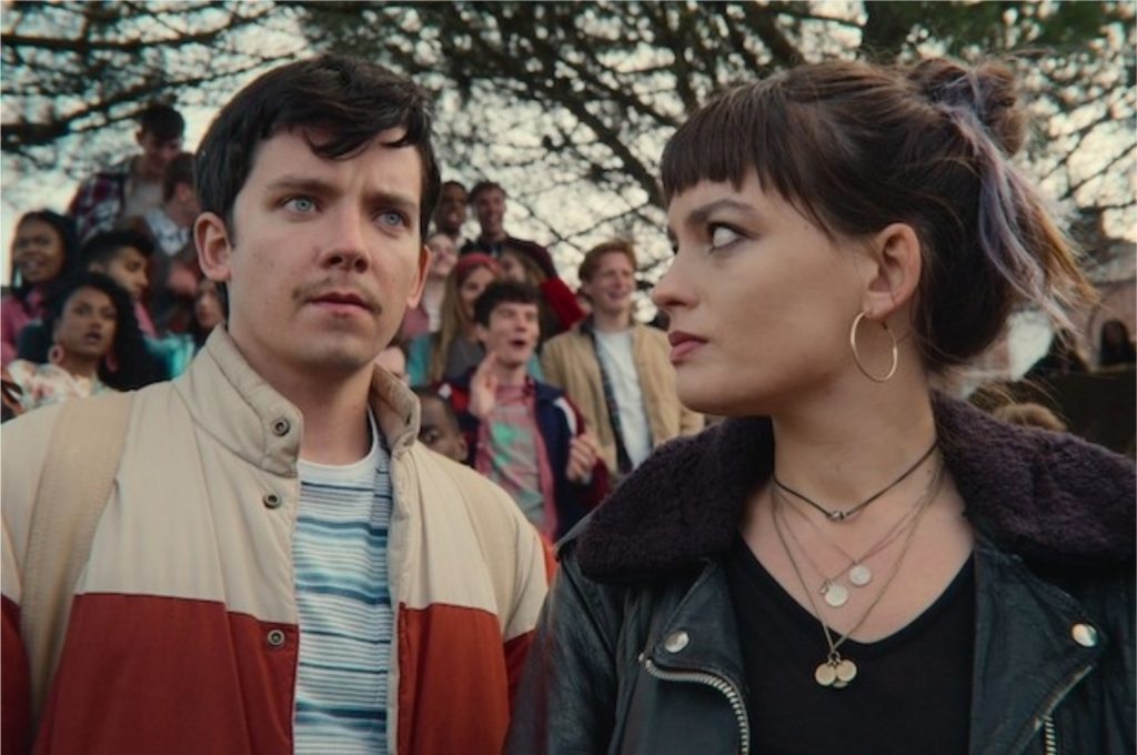 À esquerda, Asa Butterfield como Otis; à direita, Emma Mackey como Maeve (Imagem: Divulgação/Netflix)