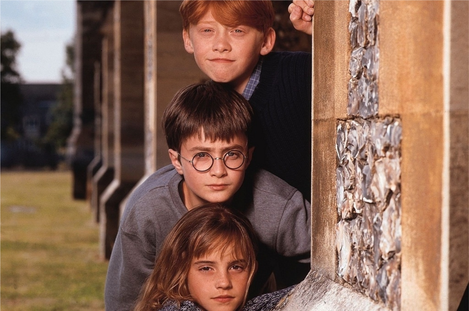 Daniel Radcliffe, Rupert Grint, Emma Watson e vários outros voltam a Hogwarts em especial do HBO Max (Imagem: Divulgação/Warner Bros.)