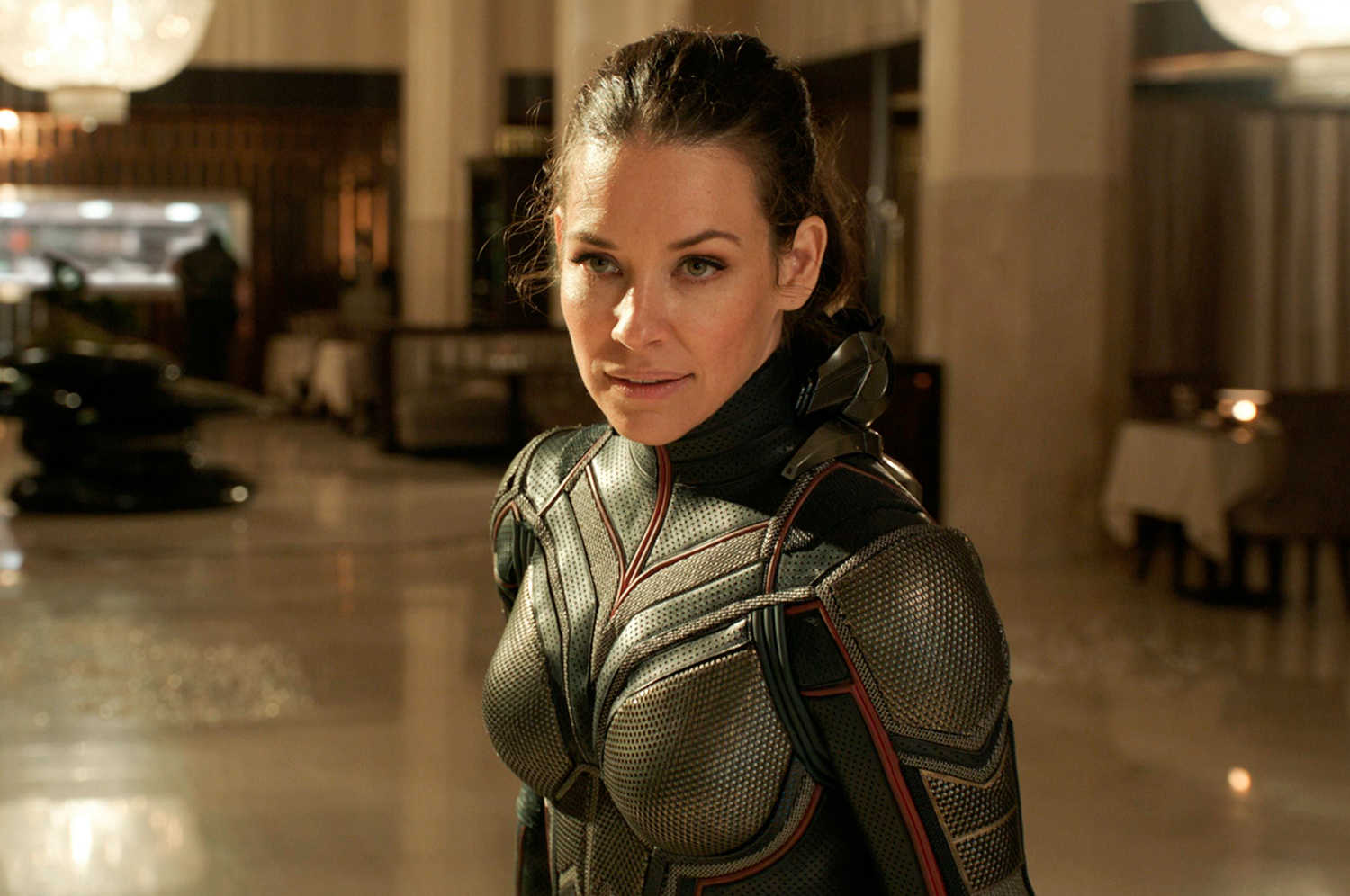 Evangeline Lilly | Atriz da Marvel volta a protestar contra obrigatoriedade de vacinas