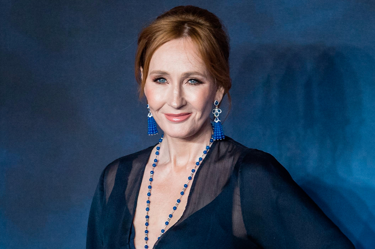 J.K. Rowling critica projeto de lei que facilita retificação de nome e gênero para pessoas trans