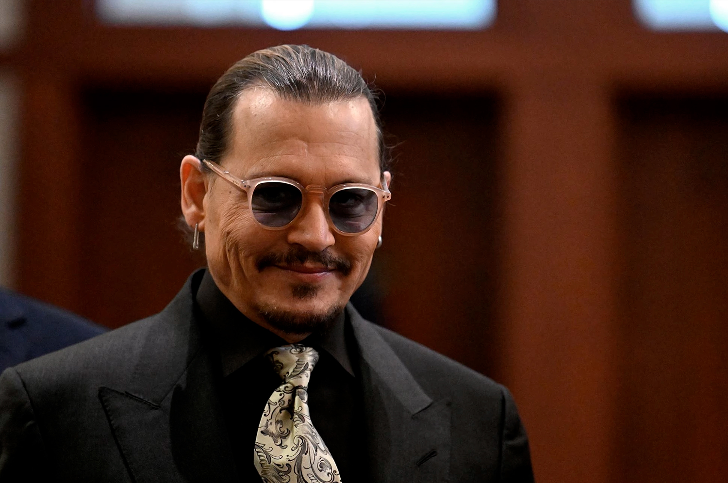 Johnny Depp | Site expõe mais de 80 possíveis mentiras ditas pelo ator durante julgamento na Virgínia