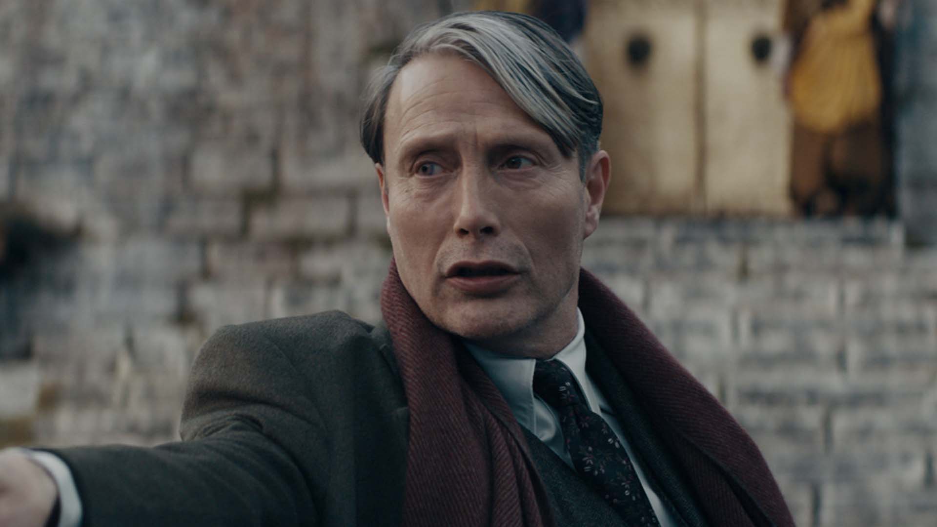 mads-mikkelsen-grindelwald- no lugar de-johnny-depp