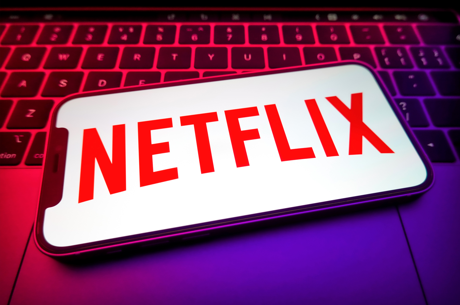 Netflix confirma plano de assinatura com anúncios; confira o preço, condições e mais!