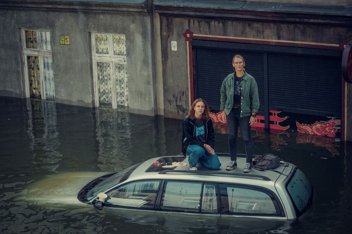 A Inundação do Milênio: 3 motivos para assistir e 2 para passar longe dessa série polonesa da Netflix (Imagem: Reprodução/ Netflix)