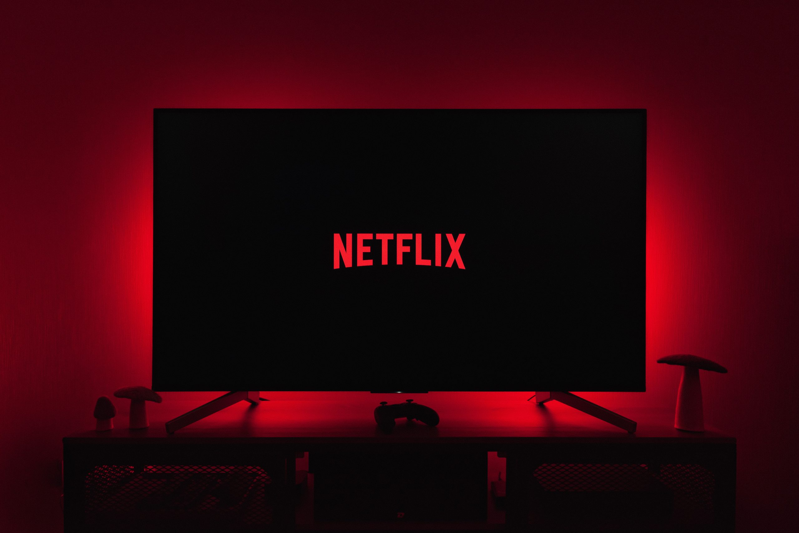 Ação na Netflix: 10 ótimos filmes empolgantes e eletrizantes! (Imagem: Thibault Penin/ Unsplash)