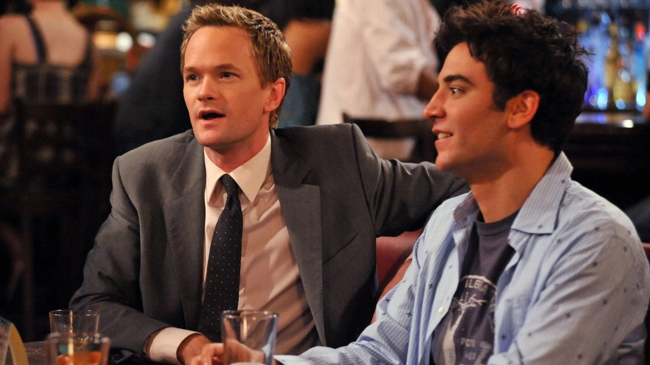 Barney (Neil Patrick Harris) e Ted (Josh Radnor) em How I Met Your Mother (Reprodução)