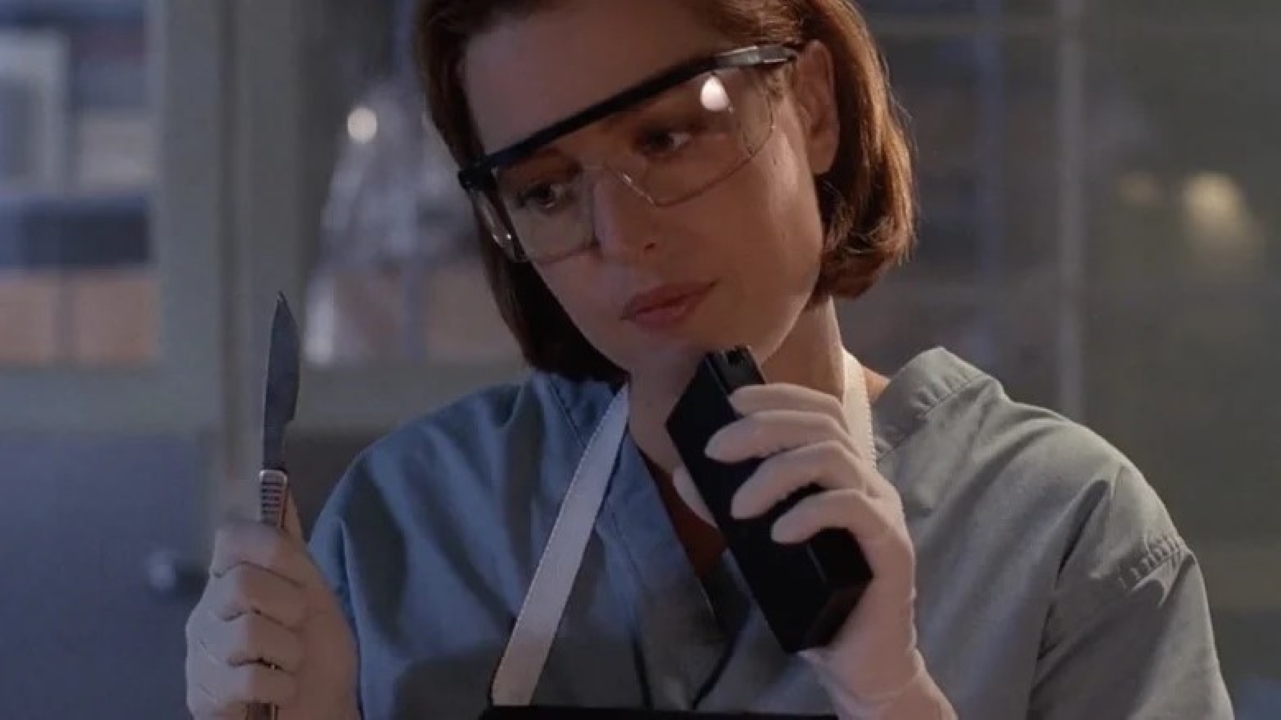 Dana Scully (Gillian Anderson) em Arquivo X (Reprodução)