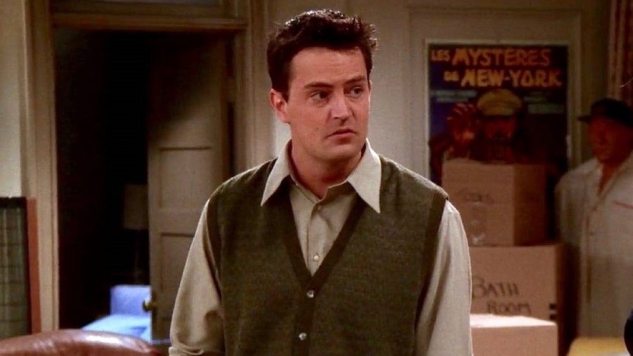 Chandler (Matthew Perry) em Friends (Reprodução)