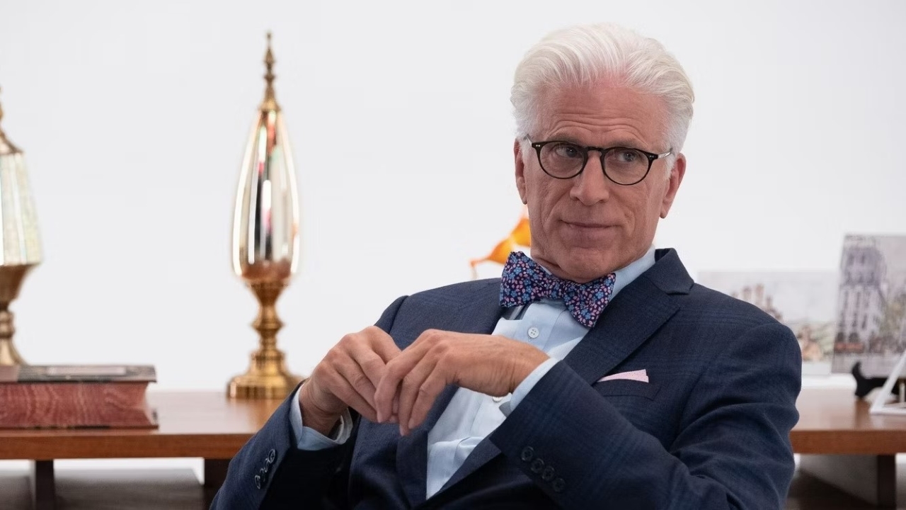 Michael (Ted Danson) em The Good Place (Reprodução)