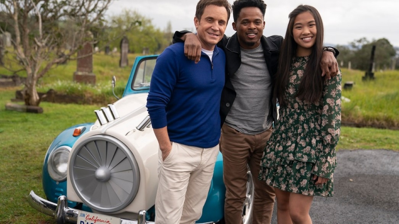 David Yost, Walter Emanuel Jones, Charlie Kersh em Power Rangers: Agora e Sempre (Divulgação / Netflix)