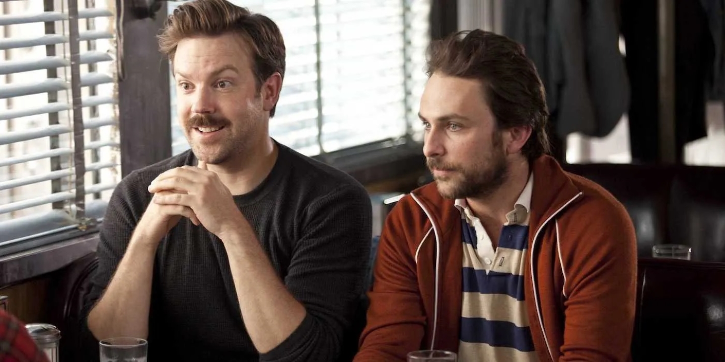 Jason Sudeikis e Charlie Day (Reprodução)