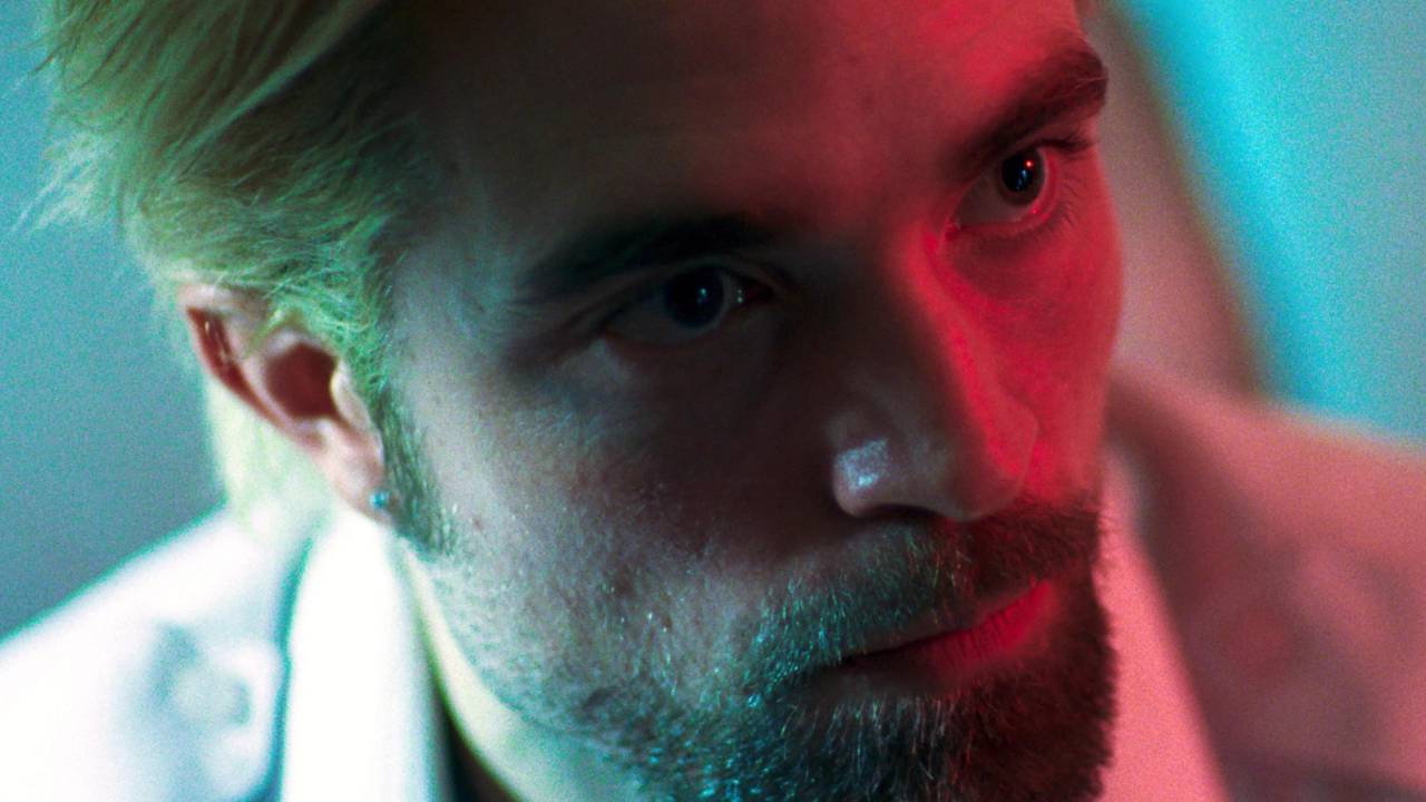 Onde assistir Bom Comportamento, com Robert Pattinson tem na Netflix