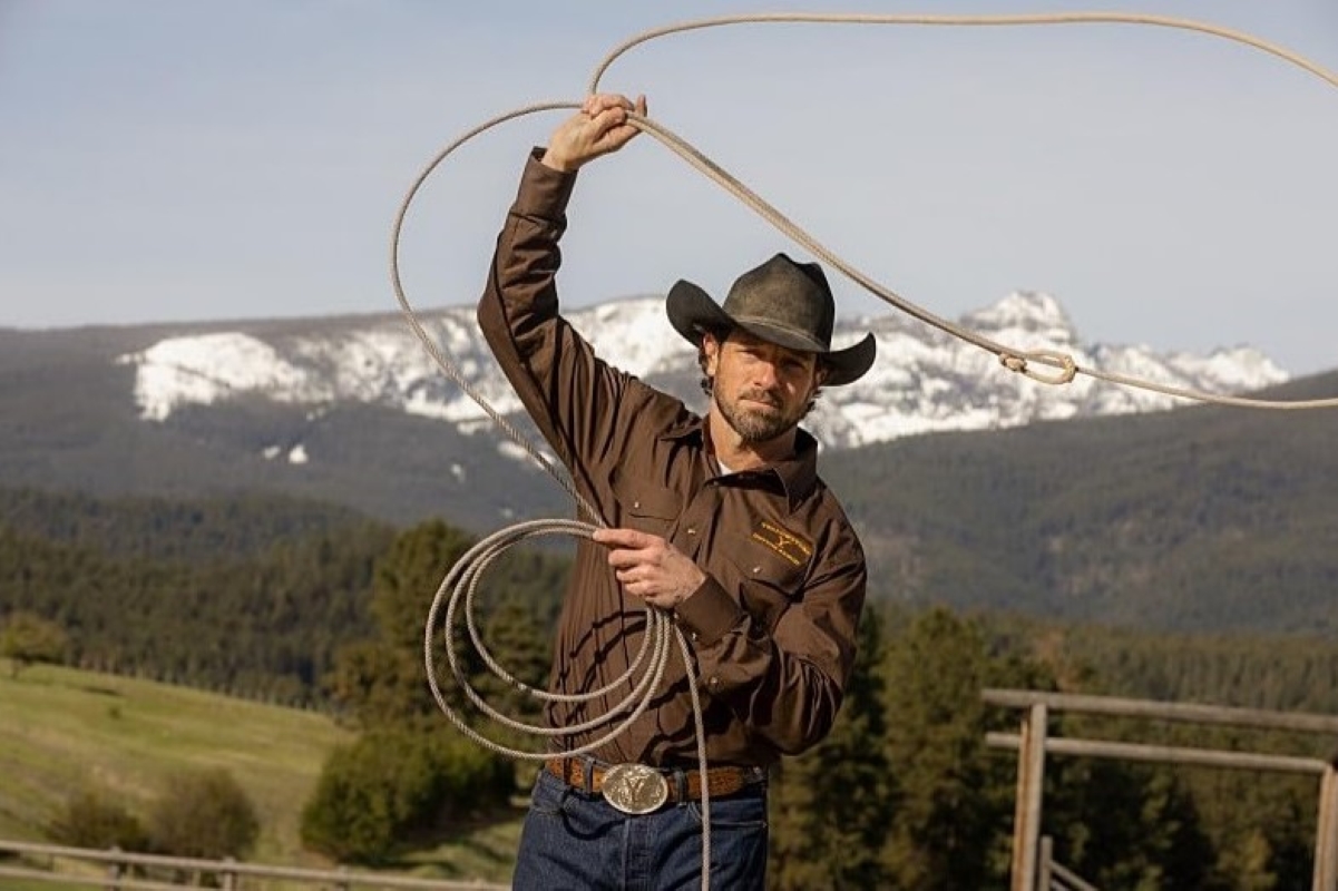 Ian Bohen como Ryan em Yellowstone (Reprodução)