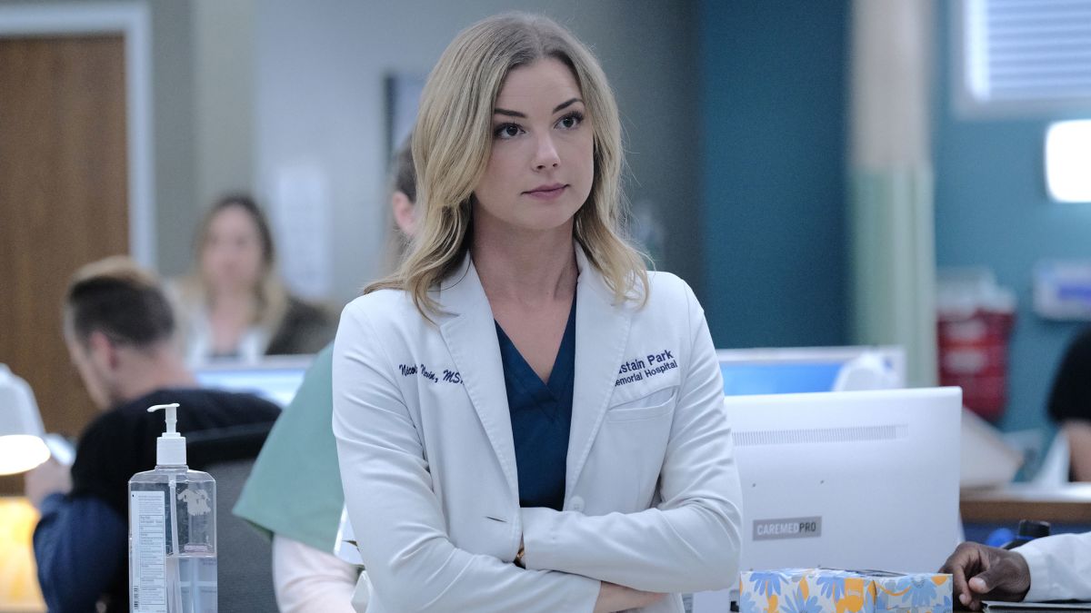 Emily Vancamp The Resident