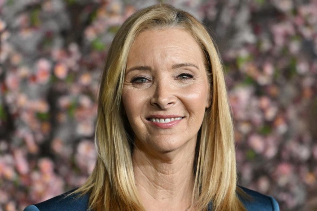 lisa kudrow elenco de quem ve casa